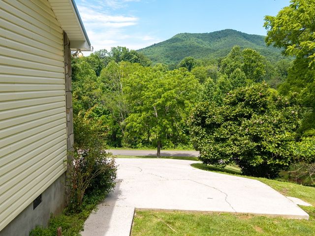 810 Hog Creek Road, Hiawassee, MS 39546