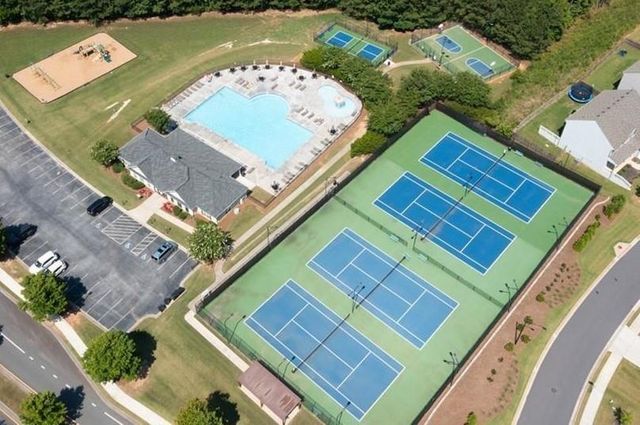 173 Parkmont Court, Dallas, GA 30132