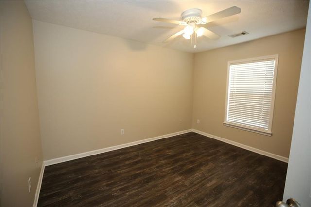 173 Parkmont Court, Dallas, GA 30132