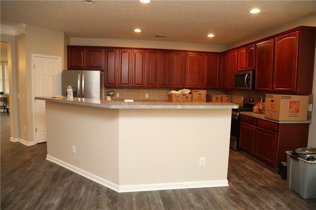 173 Parkmont Court, Dallas, GA 30132
