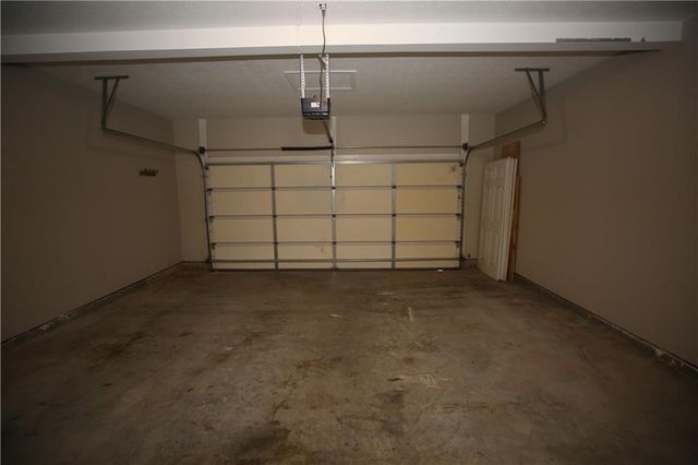 173 Parkmont Court, Dallas, GA 30132