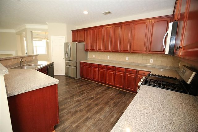 173 Parkmont Court, Dallas, GA 30132