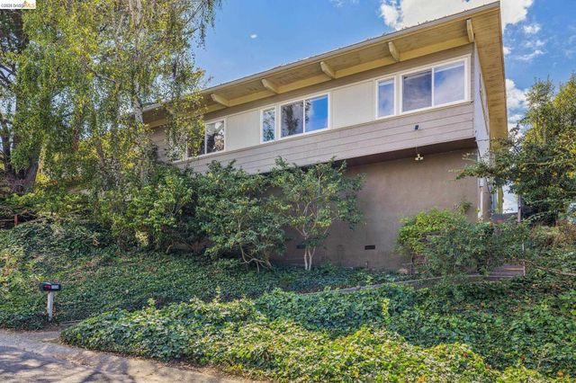1024 Overlook Rd, Berkeley, CA 94708