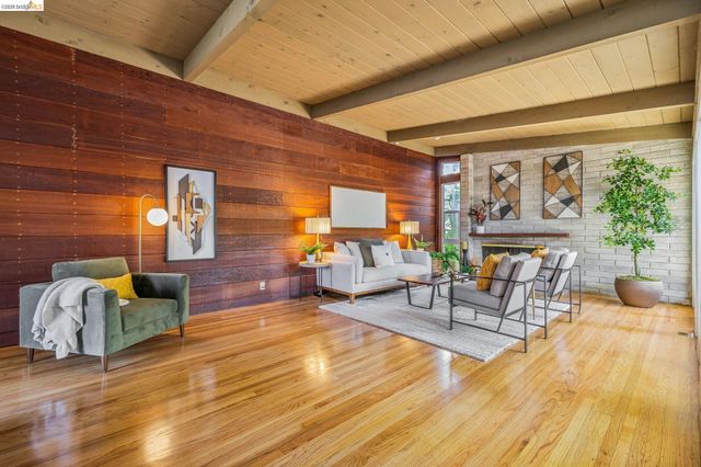 1024 Overlook Rd, Berkeley, CA 94708