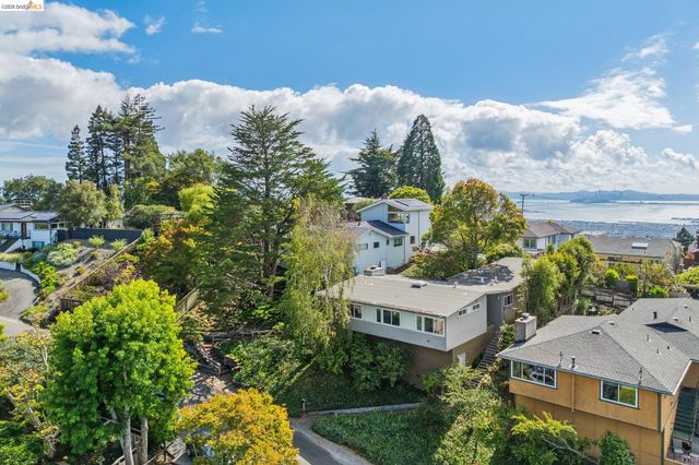1024 Overlook Rd, Berkeley, CA 94708