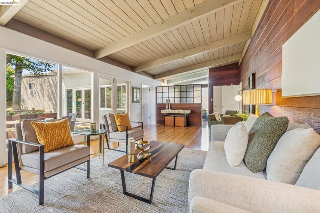 1024 Overlook Rd, Berkeley, CA 94708