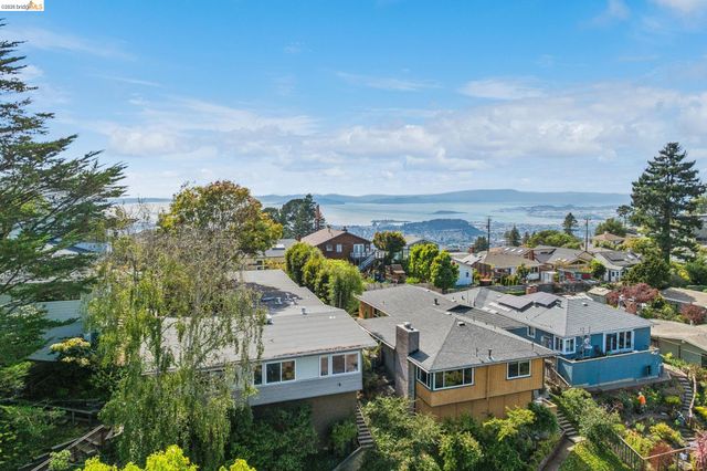 1024 Overlook Rd, Berkeley, CA 94708