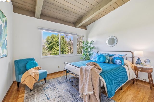 1024 Overlook Rd, Berkeley, CA 94708
