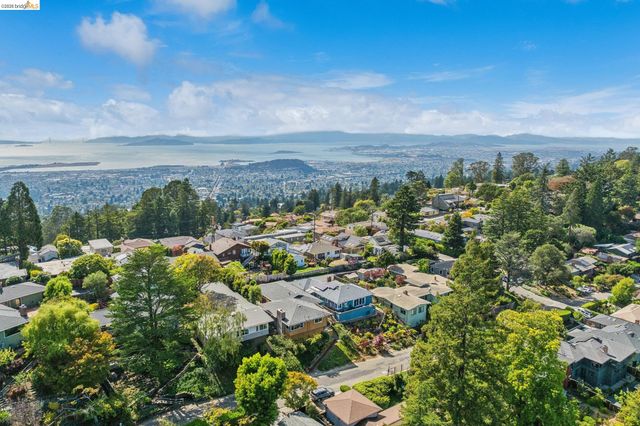 1024 Overlook Rd, Berkeley, CA 94708