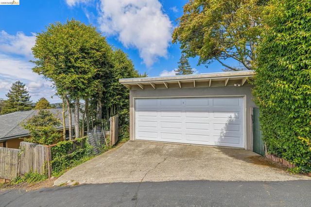 1024 Overlook Rd, Berkeley, CA 94708