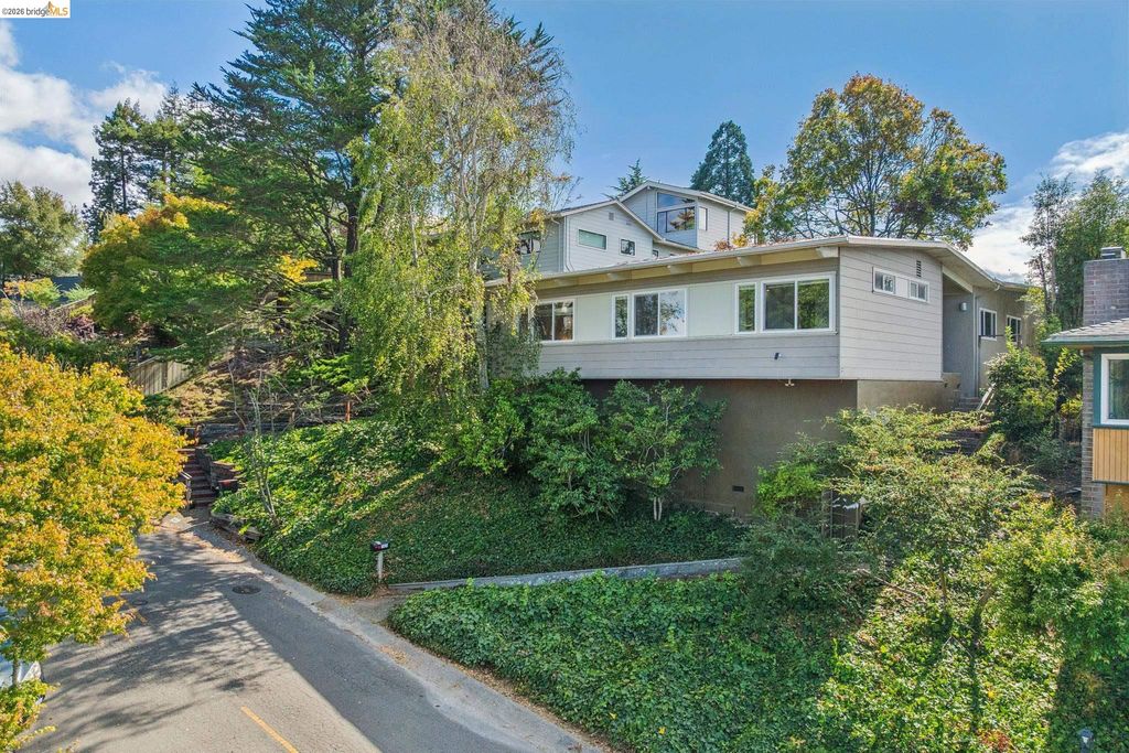 1024 Overlook Rd, Berkeley, CA 94708