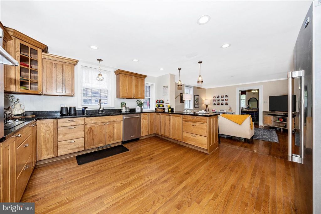 Image 9 of property listing at 3632 BUCKEYSTOWN PIKE, Buckeystown, MD 21717