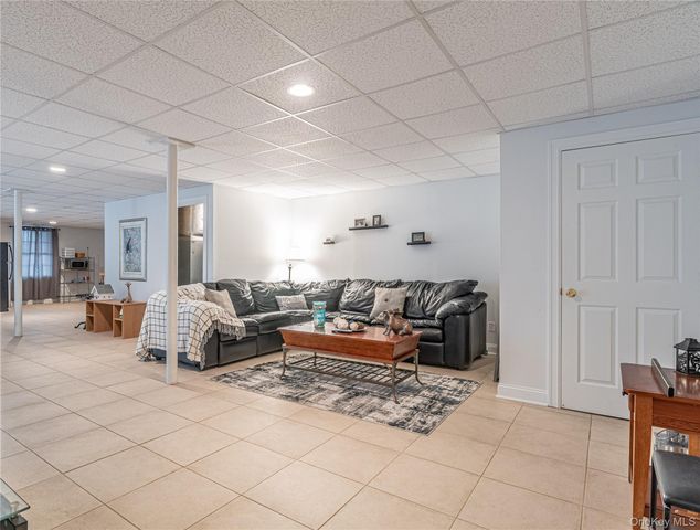 42 Reserve Way, Lagrangeville, NY 12540