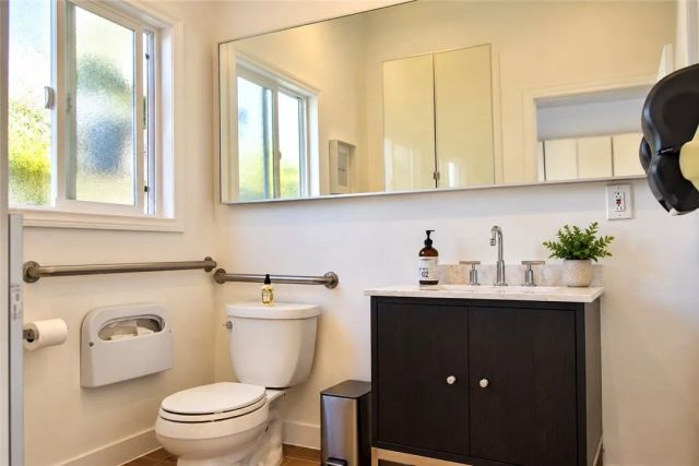 907 Electric, Seal Beach, CA 90740