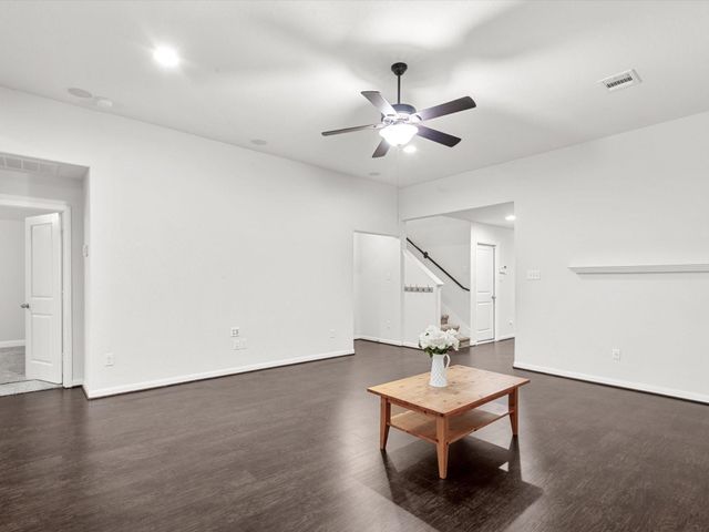 23827 Pennington Hills Drive, Spring, TX 77389