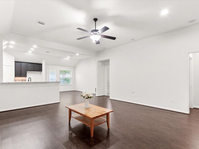 23827 Pennington Hills Drive, Spring, TX 77389