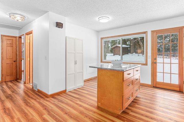 4728 W 70th Street, Edina, MN 55435