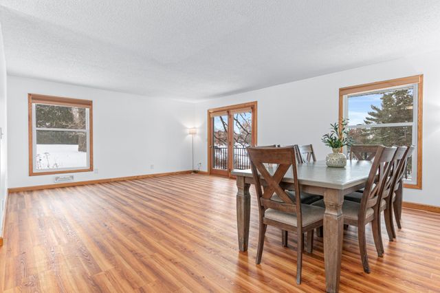 4728 W 70th Street, Edina, MN 55435