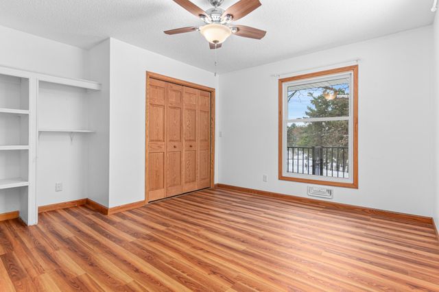 4728 W 70th Street, Edina, MN 55435