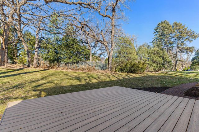 4728 W 70th Street, Edina, MN 55435