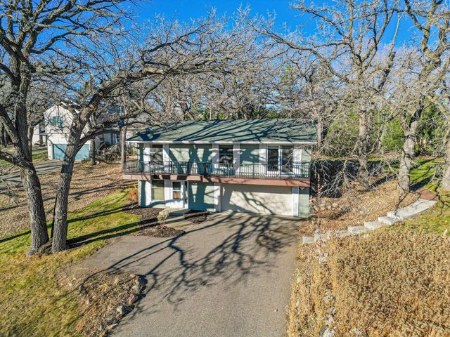 4728 W 70th Street, Edina, MN 55435