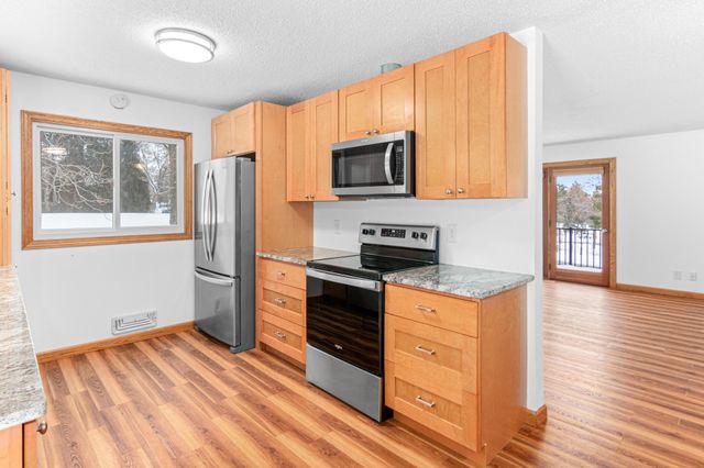 4728 W 70th Street, Edina, MN 55435