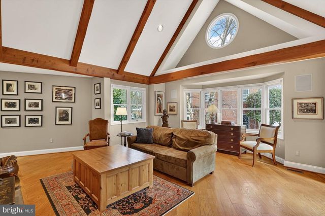 3201 TENNYSON ST NW, Washington, DC 20015