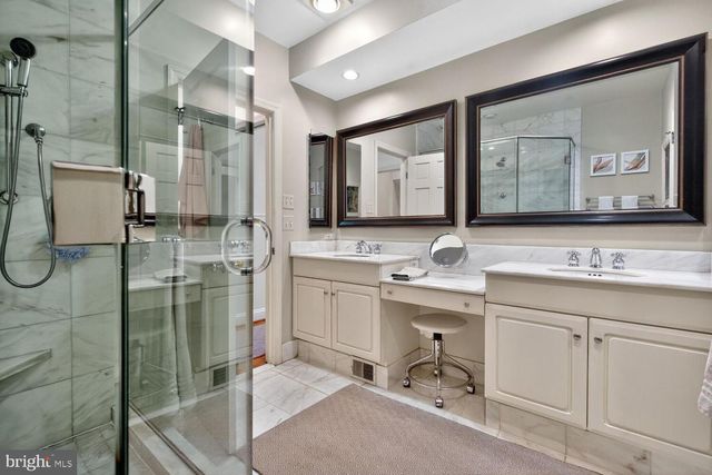 3201 TENNYSON ST NW, Washington, DC 20015