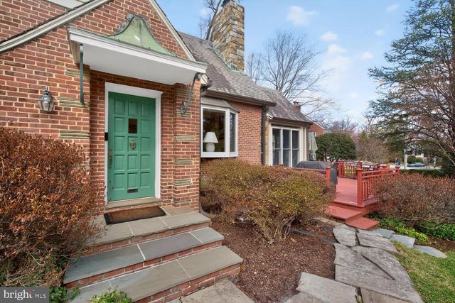 3201 TENNYSON ST NW, Washington, DC 20015