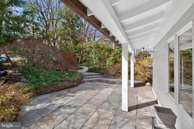 3201 TENNYSON ST NW, Washington, DC 20015