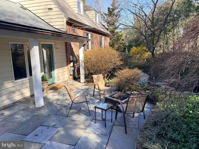 3201 TENNYSON ST NW, Washington, DC 20015