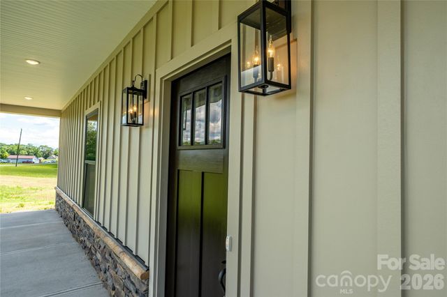 1643 Beamguard Road, Clover, SC 29710