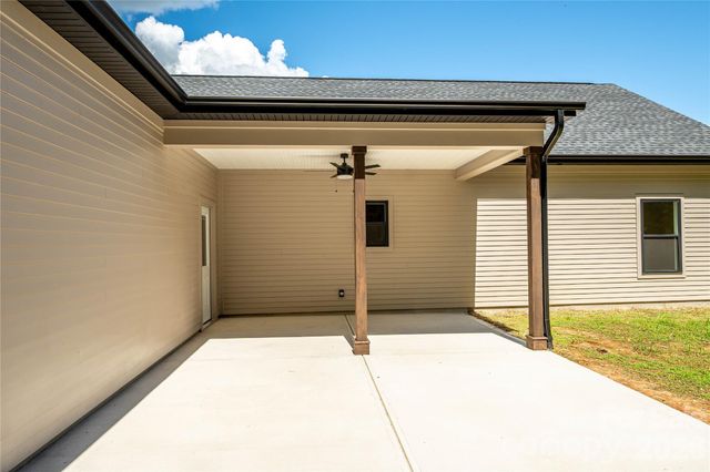 1643 Beamguard Road, Clover, SC 29710