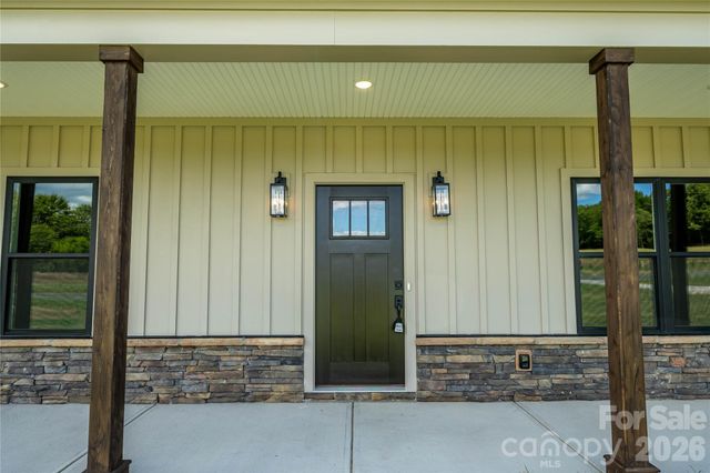 1643 Beamguard Road, Clover, SC 29710