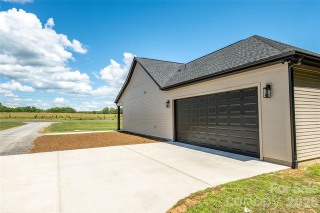 1643 Beamguard Road, Clover, SC 29710