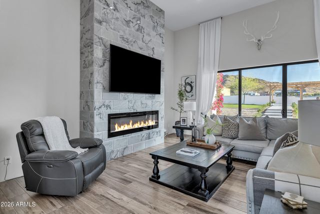 3923 W FOX Road, Laveen, AZ 85339