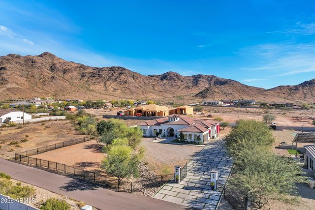 3923 W FOX Road, Laveen, AZ 85339