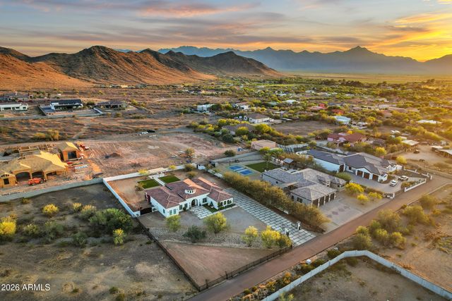 3923 W FOX Road, Laveen, AZ 85339