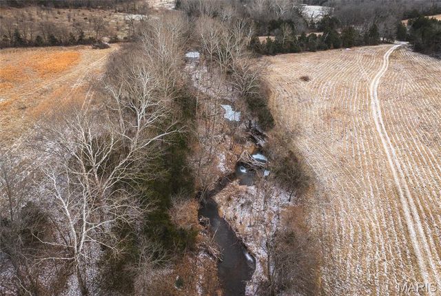 19090 State Route B, St James, MO 65559