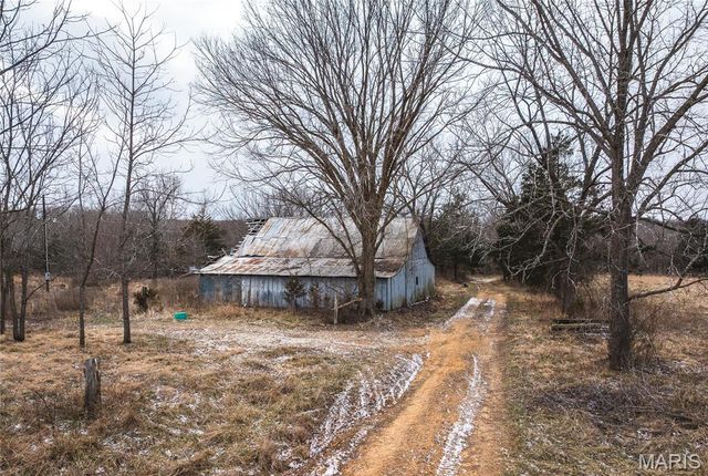 19090 State Route B, St James, MO 65559