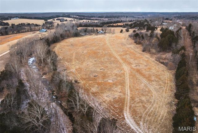 19090 State Route B, St James, MO 65559