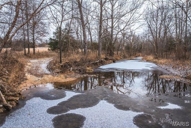 19090 State Route B, St James, MO 65559