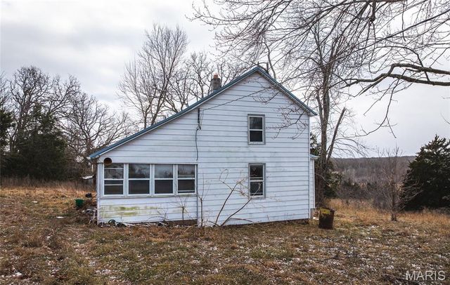 19090 State Route B, St James, MO 65559