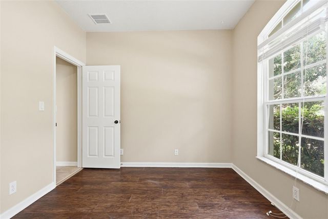 207 MANOR VIEW LANE, Deland, FL 32724
