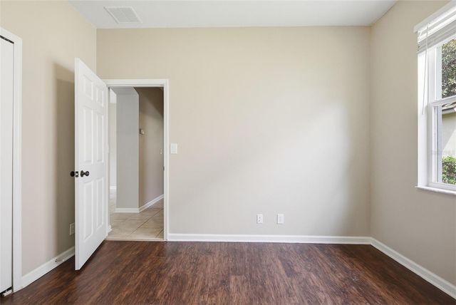 207 MANOR VIEW LANE, Deland, FL 32724