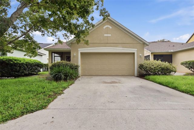 207 MANOR VIEW LANE, Deland, FL 32724