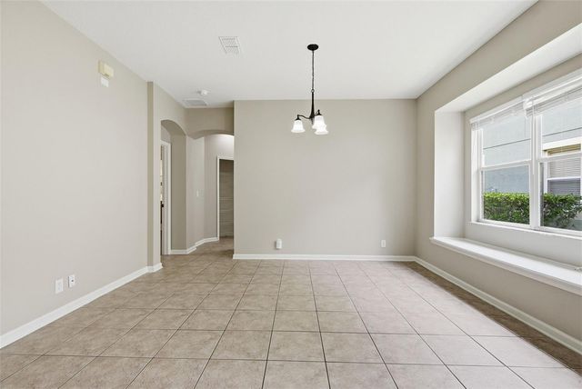 207 MANOR VIEW LANE, Deland, FL 32724