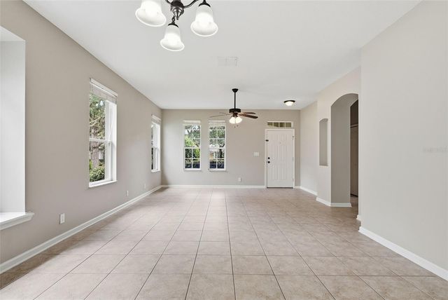 207 MANOR VIEW LANE, Deland, FL 32724