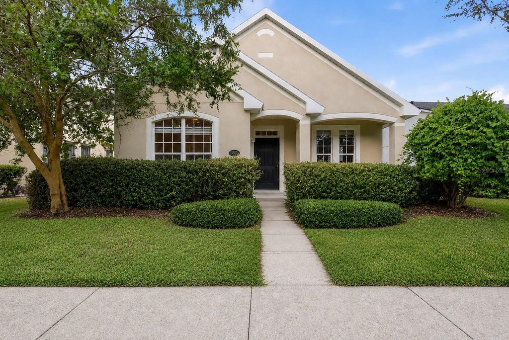 207 MANOR VIEW LANE, Deland, FL 32724