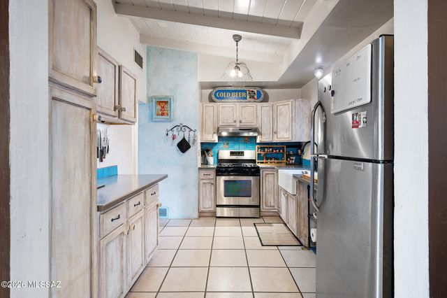 5763 E 19th Street, Tucson, AZ 85711